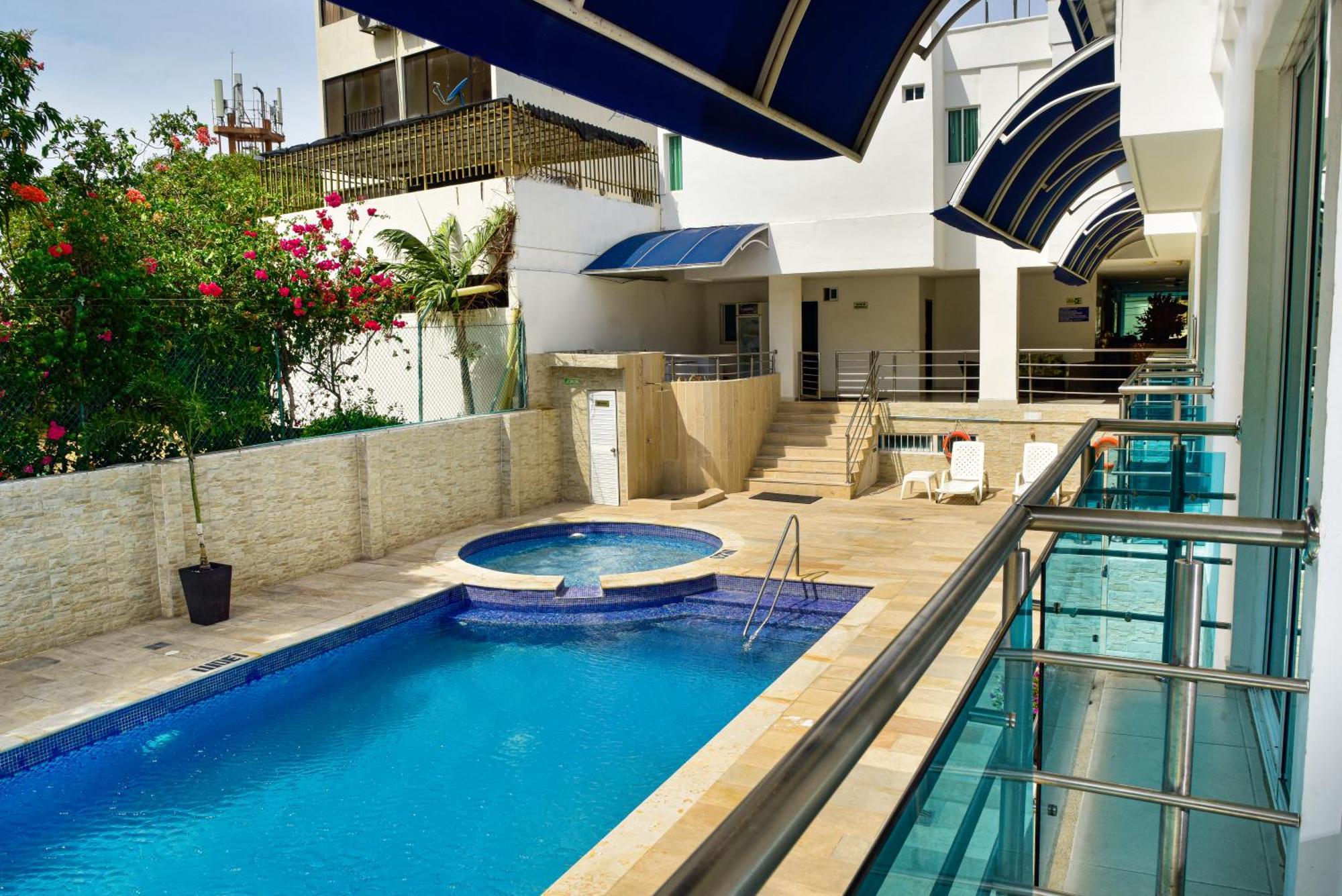 Hotel Aquarella Del Mar ซันตามาร์ตา ภายนอก รูปภาพ