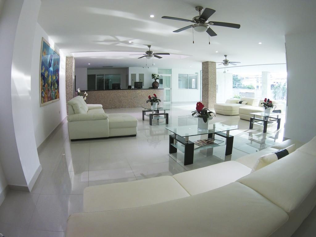 Hotel Aquarella Del Mar ซันตามาร์ตา ภายนอก รูปภาพ