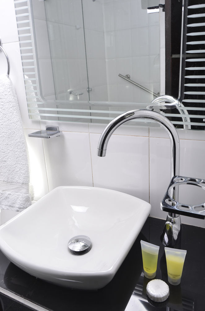 Hotel Aquarella Del Mar ซันตามาร์ตา ภายนอก รูปภาพ
