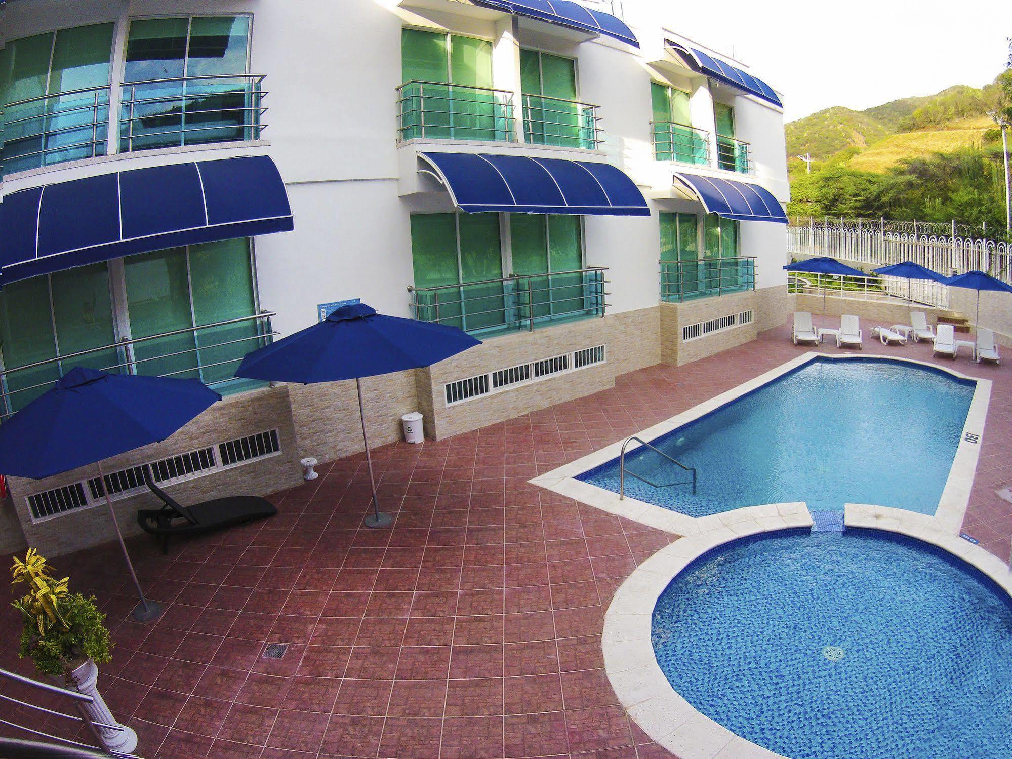 Hotel Aquarella Del Mar ซันตามาร์ตา ภายนอก รูปภาพ